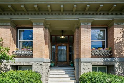 1732 15th Avenue Seattle WA 98122