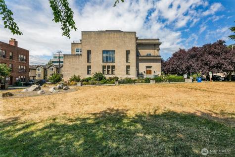 1732 15th Avenue Seattle WA 98122