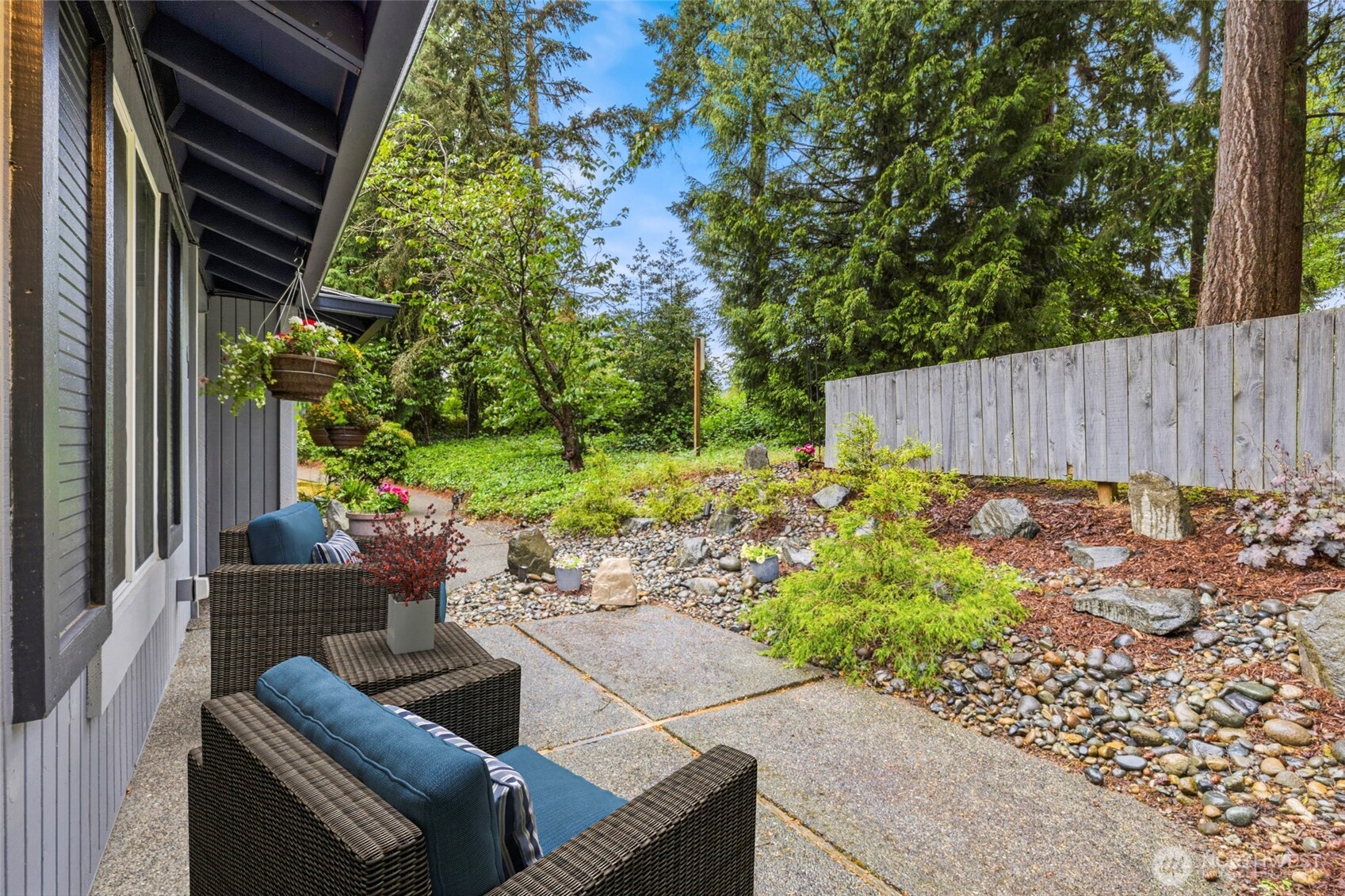 519 S 321st Street Federal Way WA 98003