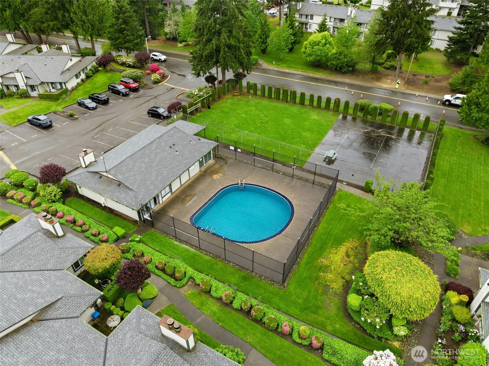 519 S 321st Street Federal Way WA 98003