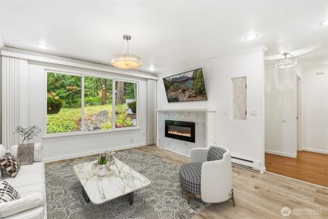 519 S 321st Street Federal Way WA 98003