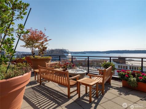 2607 Western Avenue Seattle WA 98121