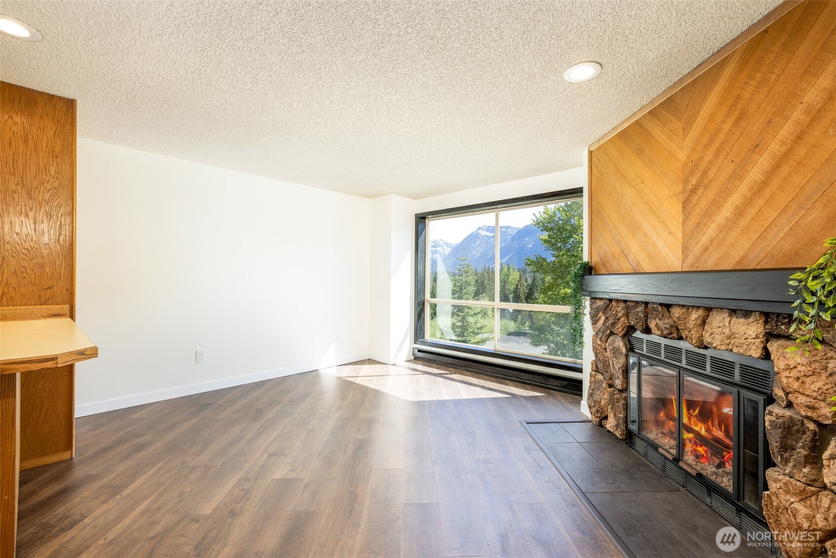 221 Hyak Drive E Snoqualmie Pass WA 98068