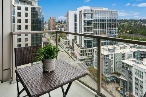 10650 NE 9th Place Bellevue WA 98004