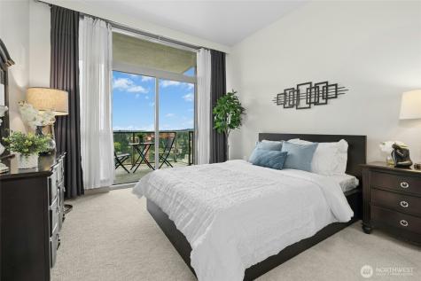 10650 NE 9th Place Bellevue WA 98004