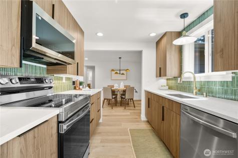 515 NE 123rd Street Seattle WA 98125