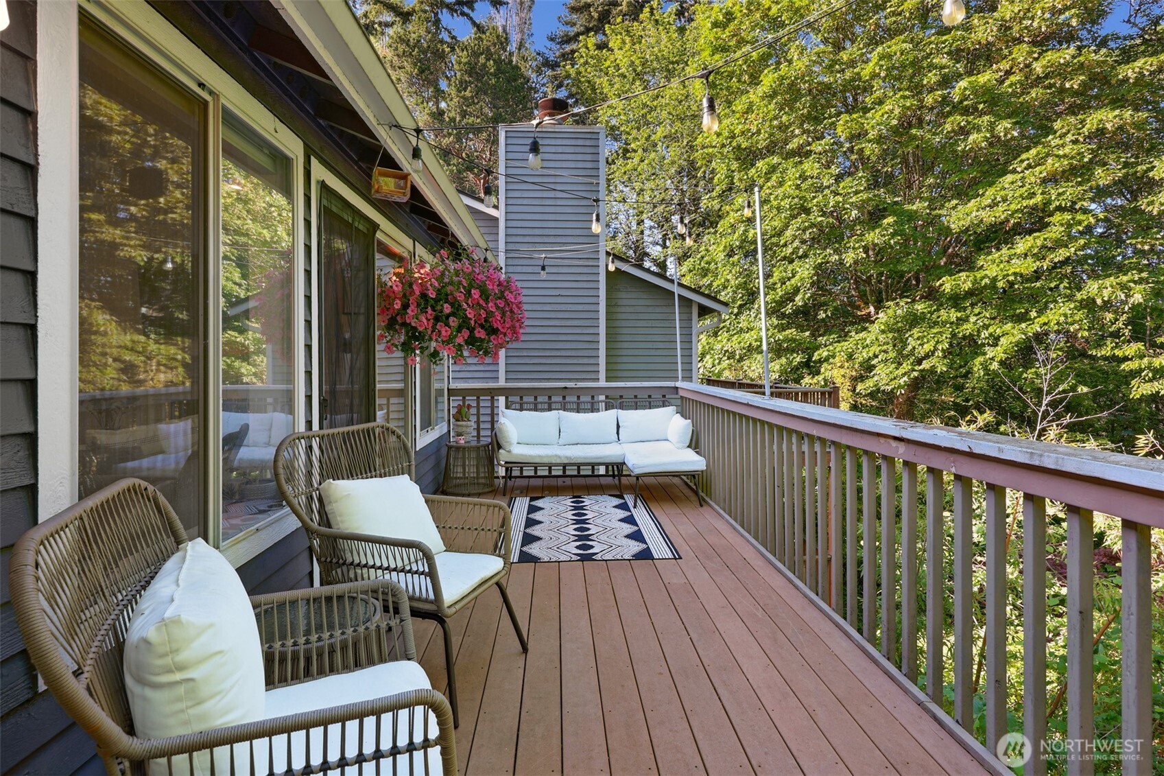 5126 S Garden Loop Road Seattle WA 98118