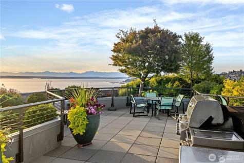 2621 2nd Avenue Seattle WA 98121