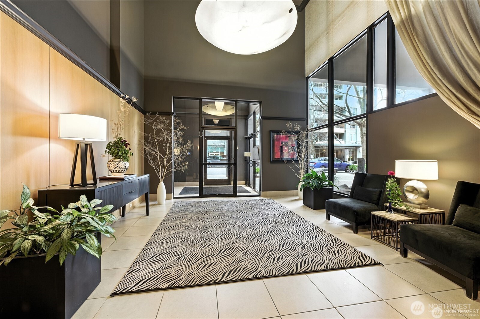 2621 2nd Avenue Seattle WA 98121