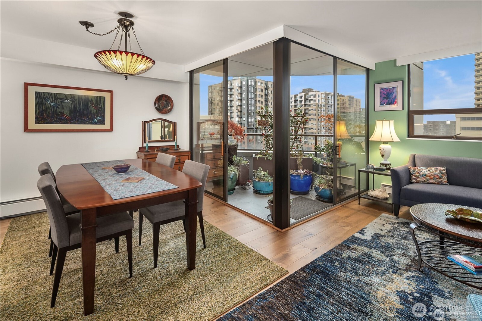 2621 2nd Avenue Seattle WA 98121