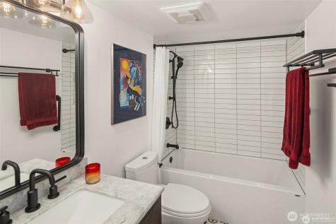 2621 2nd Avenue Seattle WA 98121