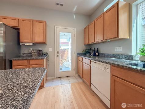 6634 Francis Avenue SE Auburn WA 98092
