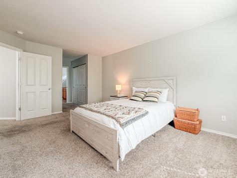 6634 Francis Avenue SE Auburn WA 98092