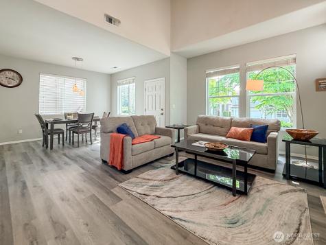 6634 Francis Avenue SE Auburn WA 98092