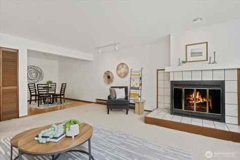 12027 15th Avenue NE Seattle WA 98125