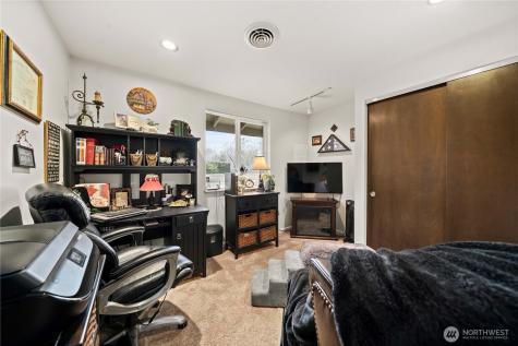 7055 81st Street SW Lakewood WA 98499