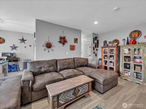 15146 65th Avenue S Tukwila WA 98188