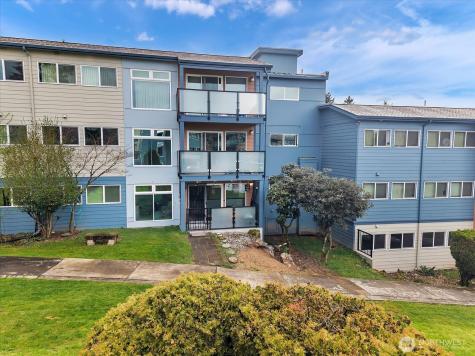 15146 65th Avenue S Tukwila WA 98188
