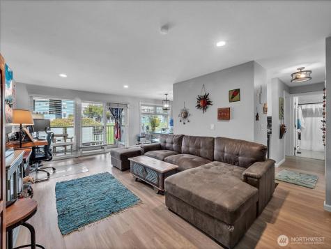 15146 65th Avenue S Tukwila WA 98188