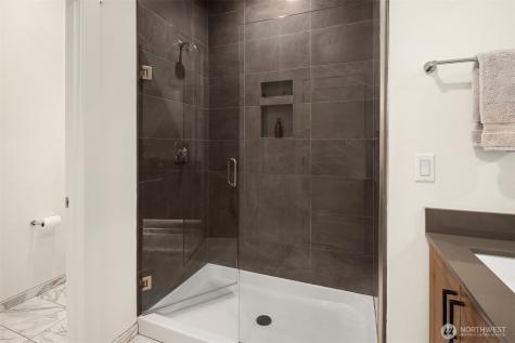 9632 NE 183rd Street Bothell WA 98011