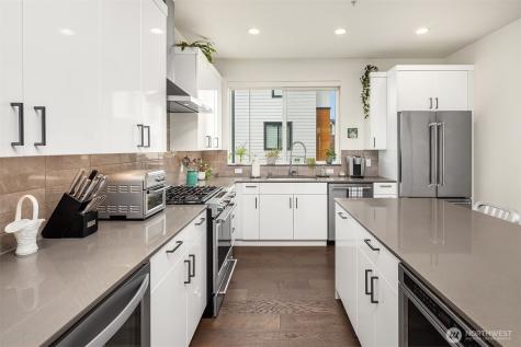 9632 NE 183rd Street Bothell WA 98011