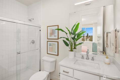 10832 120th Lane NE Kirkland WA 98033