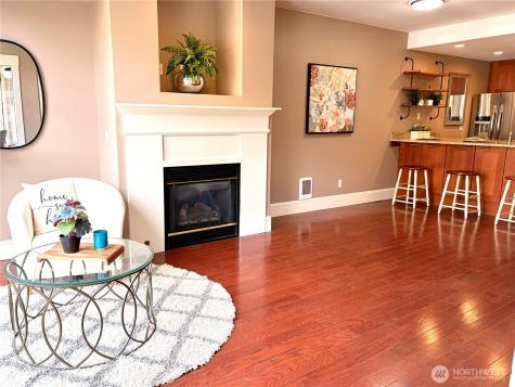 3221 SW Avalon Way Seattle WA 98126