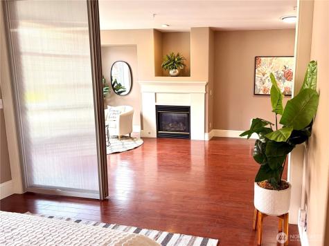 3221 SW Avalon Way Seattle WA 98126