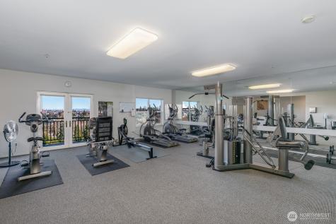 3221 SW Avalon Way Seattle WA 98126
