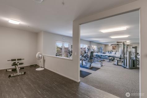 3221 SW Avalon Way Seattle WA 98126