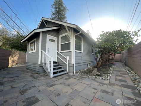9728 23rd Avenue NE Seattle WA 98115