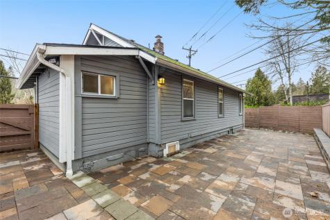 9728 23rd Avenue NE Seattle WA 98115