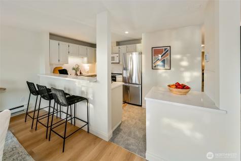 2728 Fairview Avenue E Seattle WA 98102