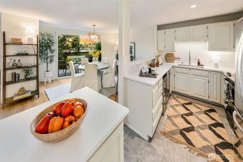 2728 Fairview Avenue E Seattle WA 98102