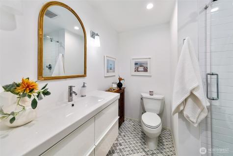 2728 Fairview Avenue E Seattle WA 98102