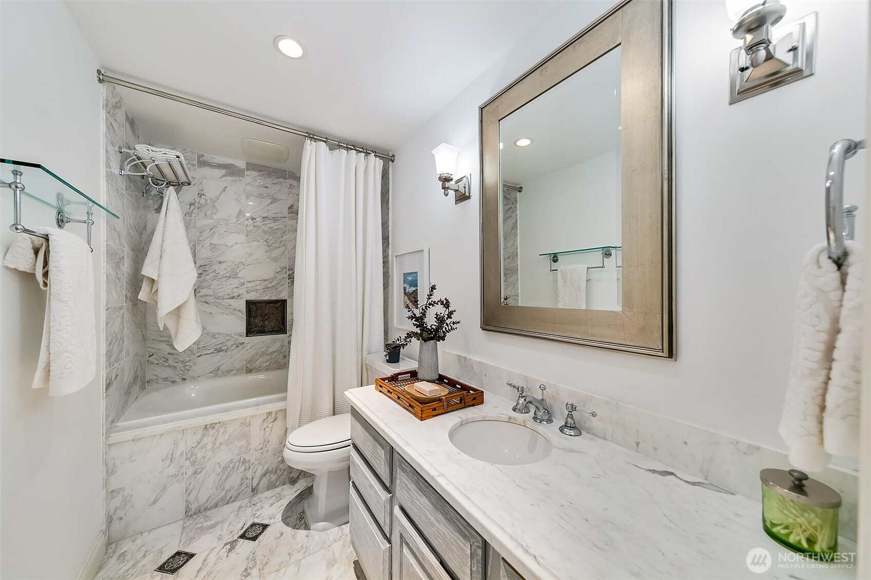 2728 Fairview Avenue E Seattle WA 98102