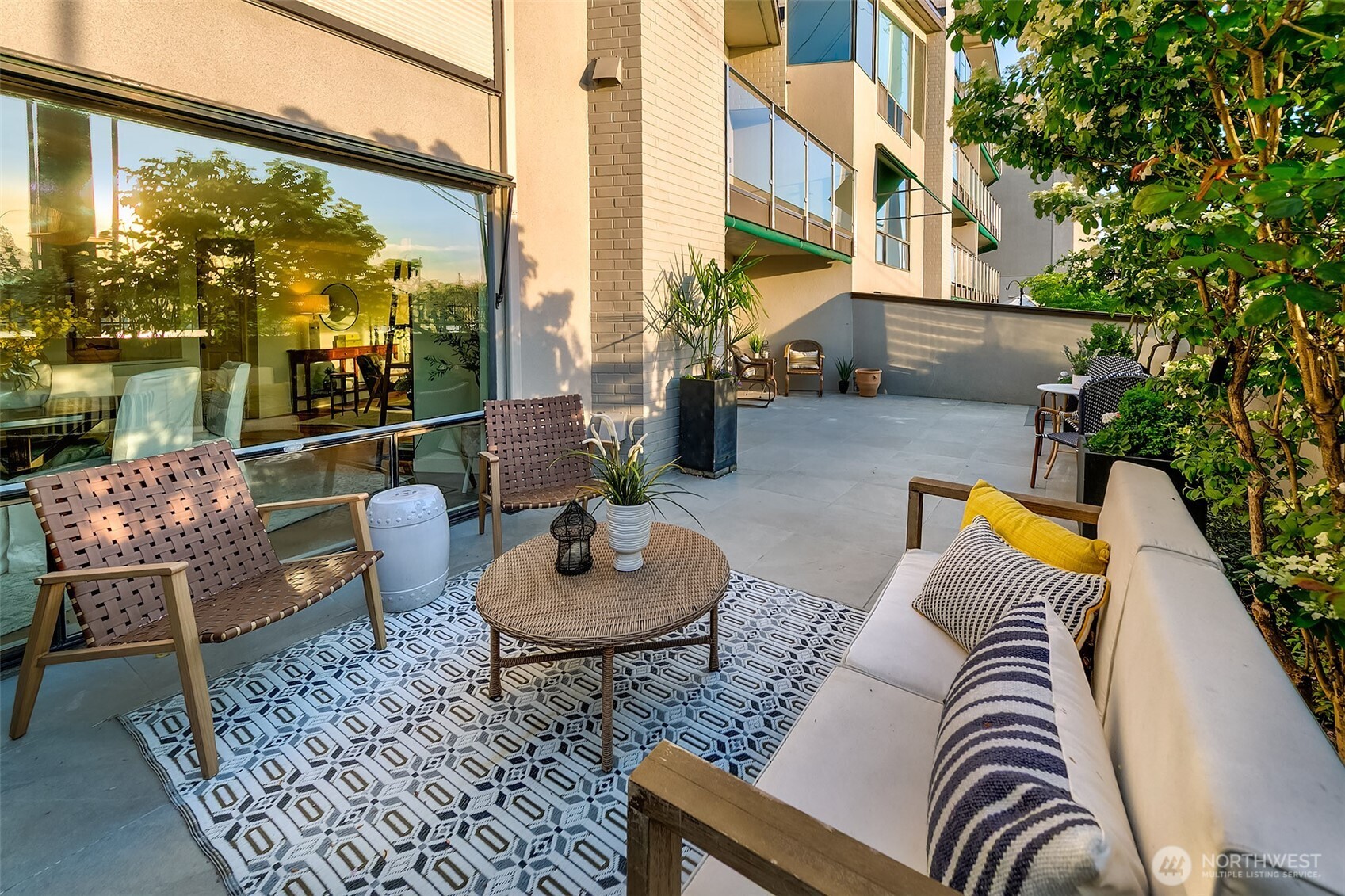 2728 Fairview Avenue E Seattle WA 98102