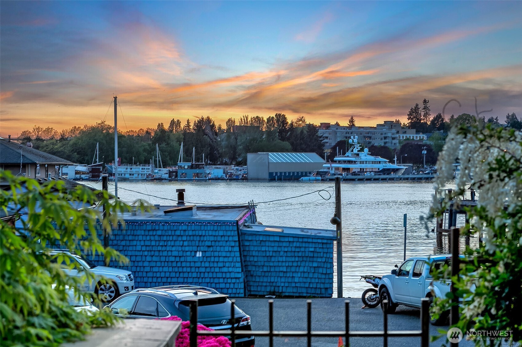 2728 Fairview Avenue E Seattle WA 98102