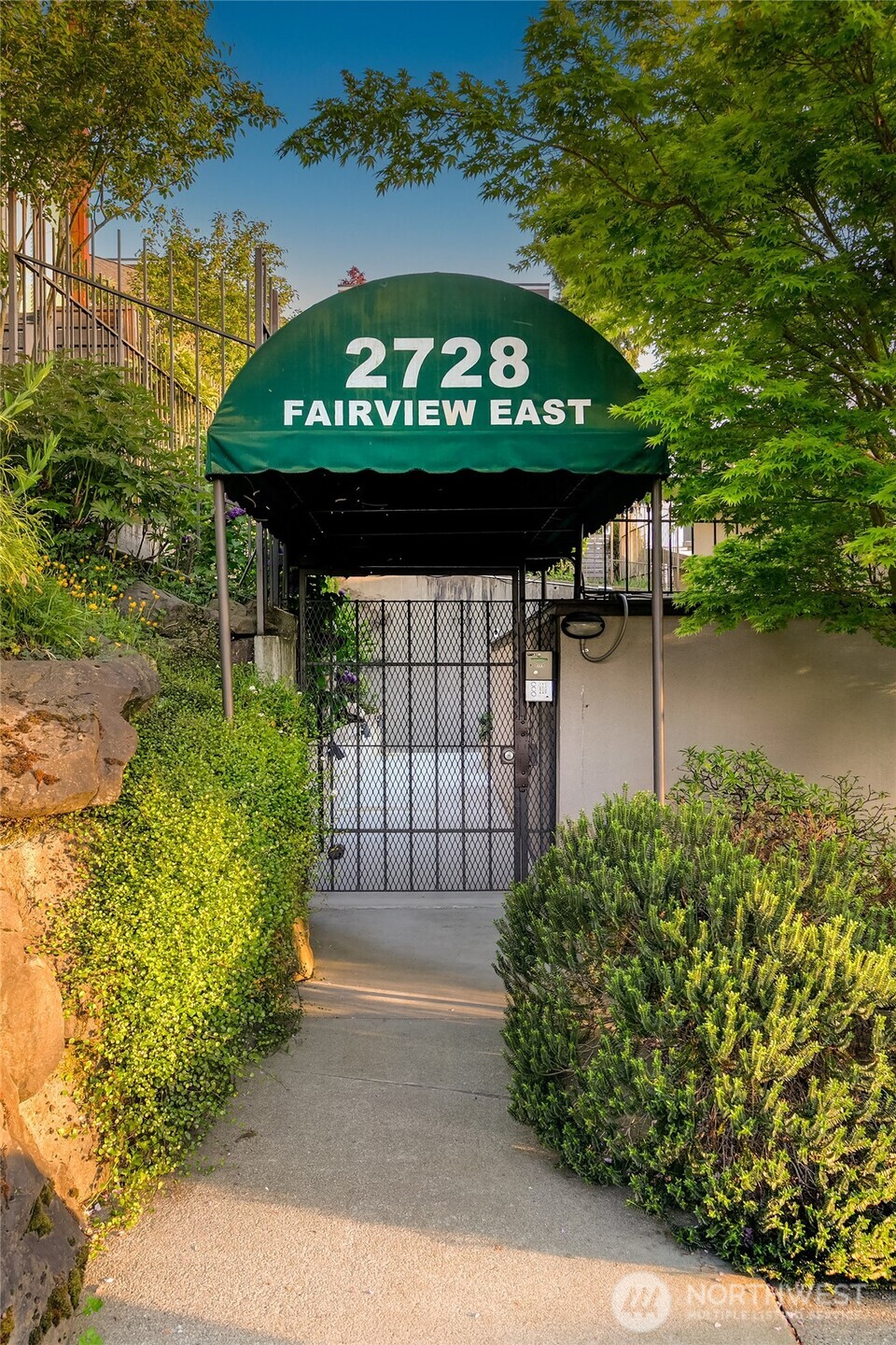 2728 Fairview Avenue E Seattle WA 98102