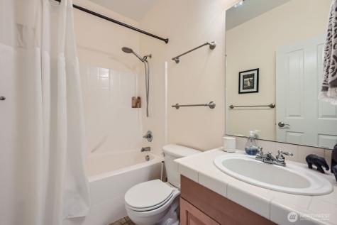 1855 Trossachs Boulevard SE Sammamish WA 98075