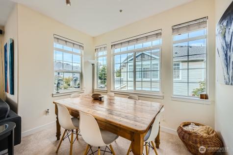 1855 Trossachs Boulevard SE Sammamish WA 98075