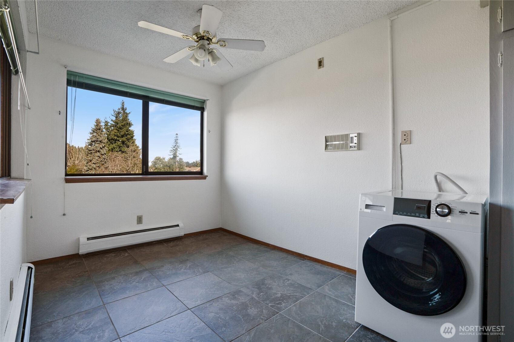 7322 19th Street W Tacoma WA 98466