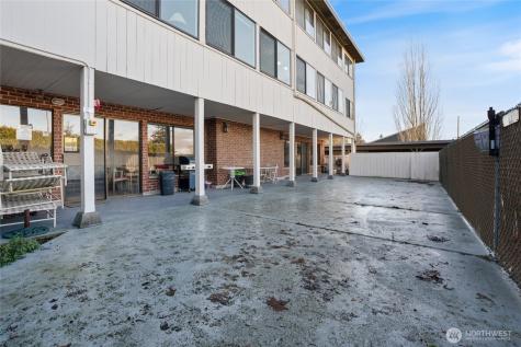 7322 19th Street W Tacoma WA 98466