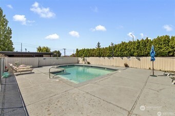 7322 19th Street W Tacoma WA 98466