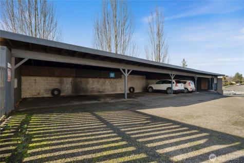 7322 19th Street W Tacoma WA 98466