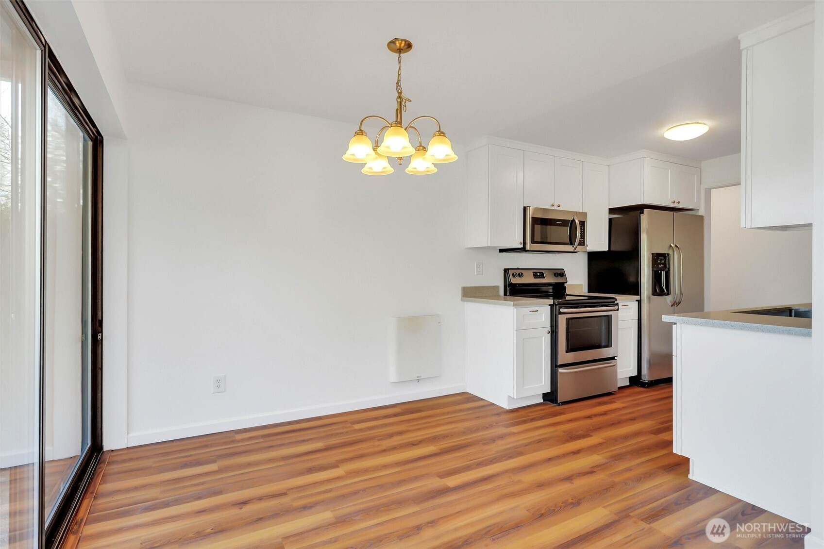 19414 Aurora Avenue N Shoreline WA 98133