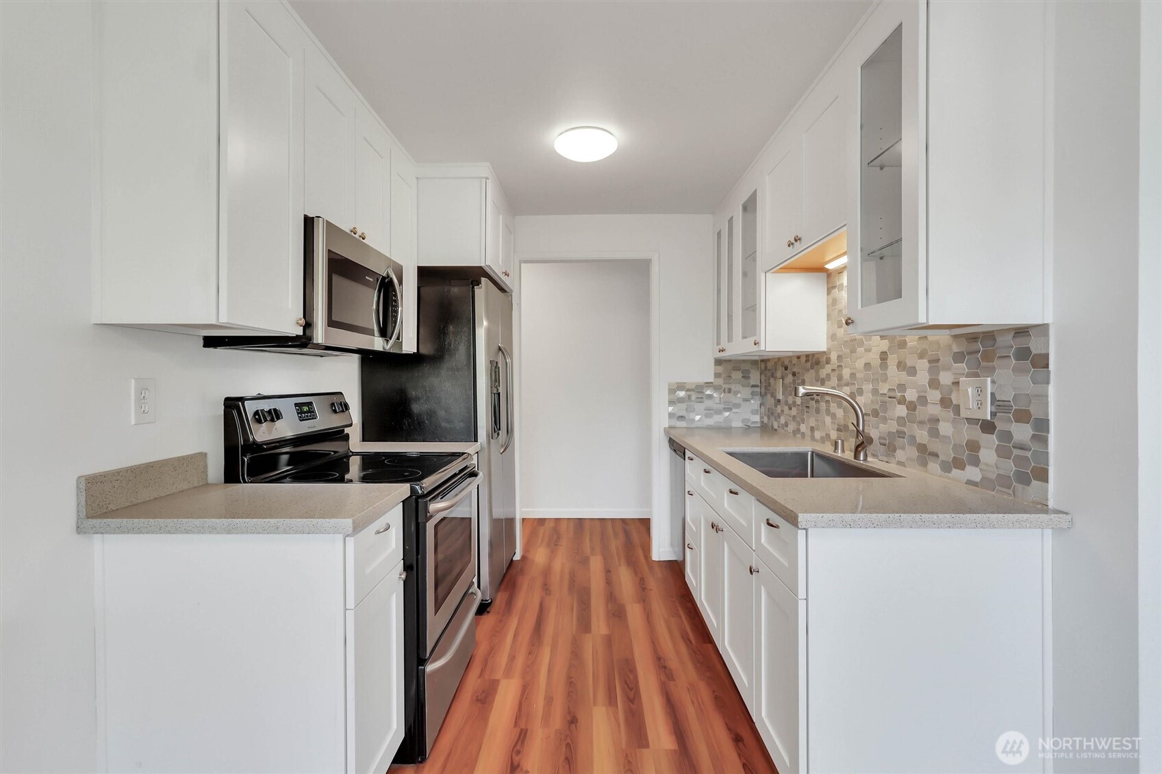 19414 Aurora Avenue N Shoreline WA 98133