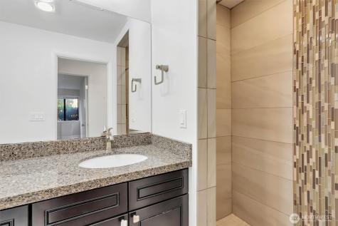 19414 Aurora Avenue N Shoreline WA 98133