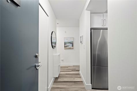 500 W 5th Avenue Seattle WA 98119