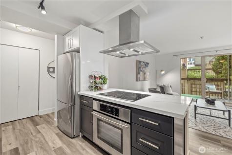 500 W 5th Avenue Seattle WA 98119